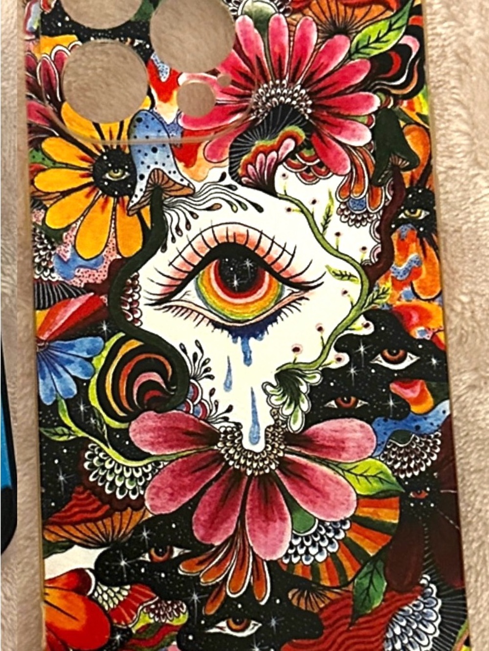 SHEIN Multi-Color Psychedelic Floral Eye Phone Case